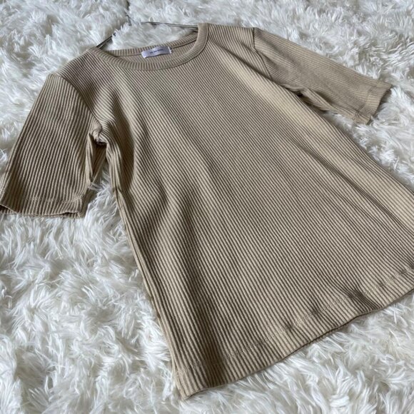 Yumi Ribbed 3/4 Sleeve Top Size M Beige - Picture 3 of 7